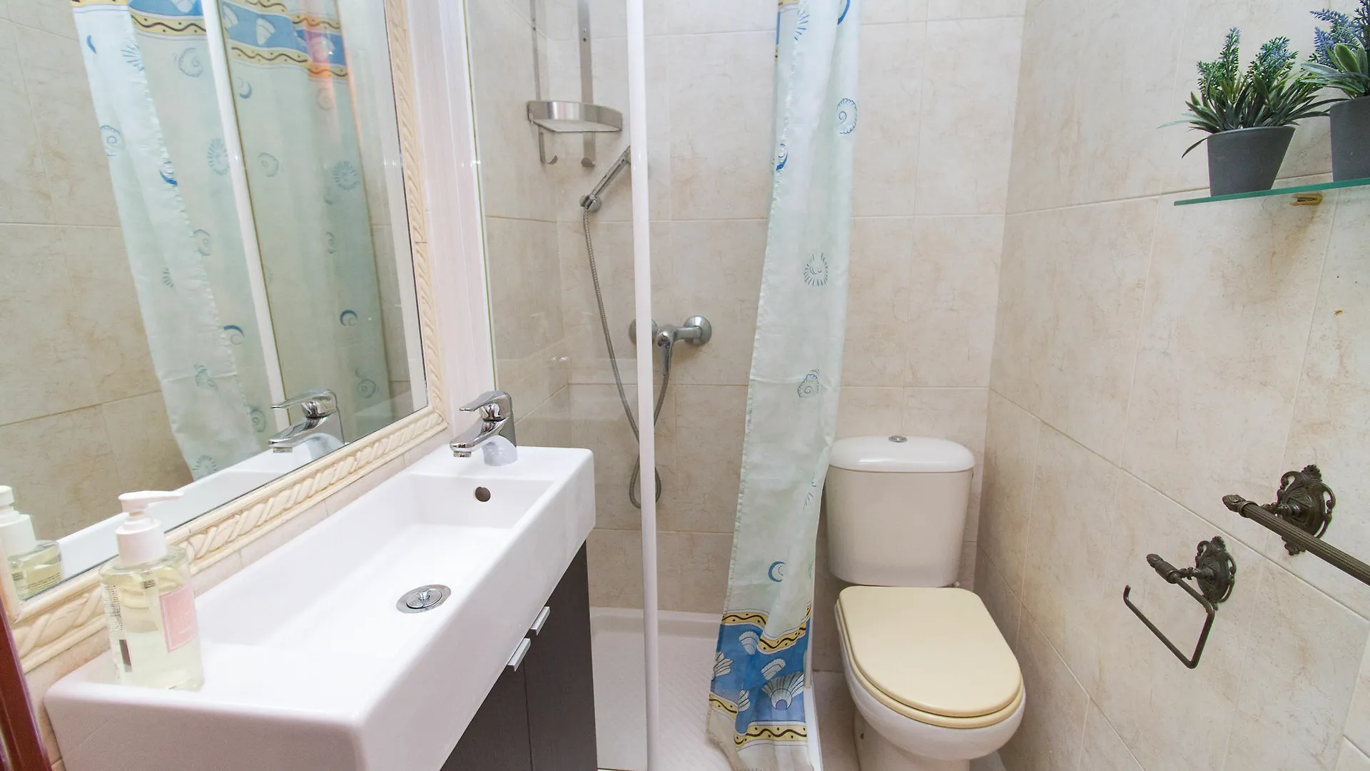 Carreteria Apartment - Historic Centre Malaga 0*,  Spain